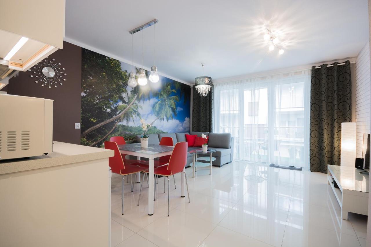 Apartament Ibiza przy plaży Rewal Zewnętrze zdjęcie
